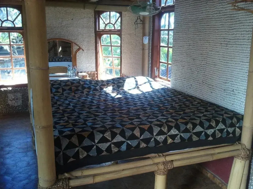 Rattan Resto (Amadeus)