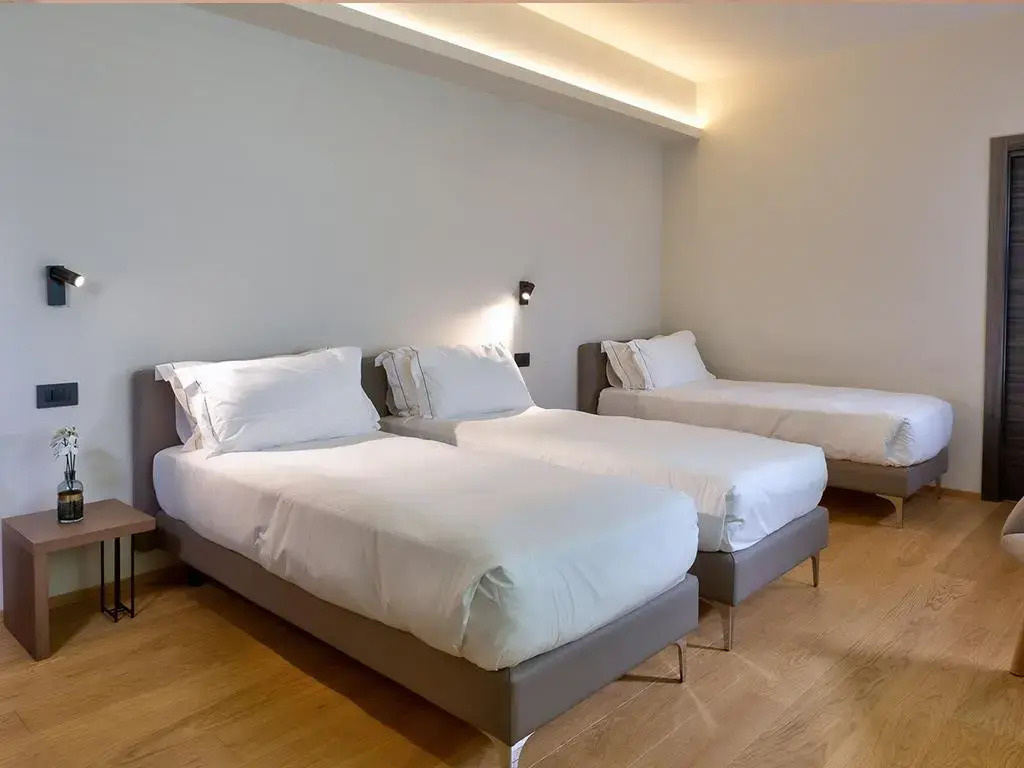 Hotel The Cube