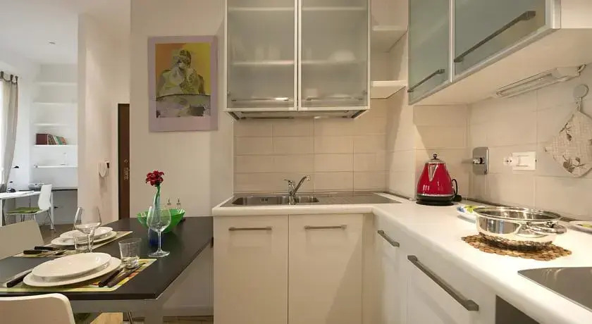 Gramsci Halldis Apartment