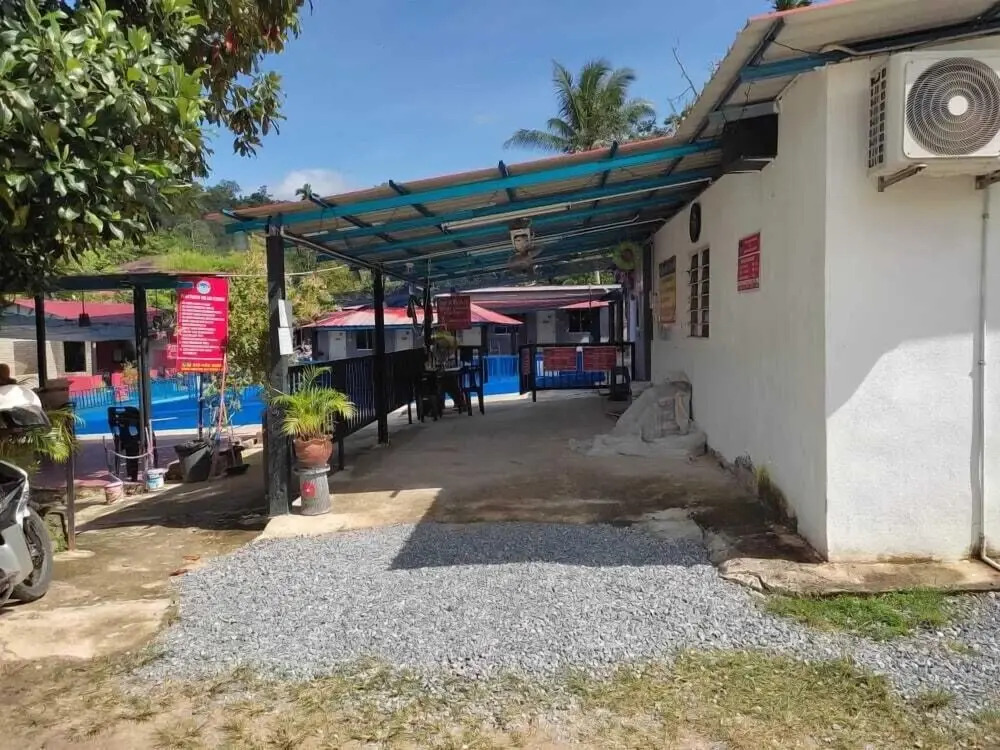 OYO Home 90554 Norfa Camp House