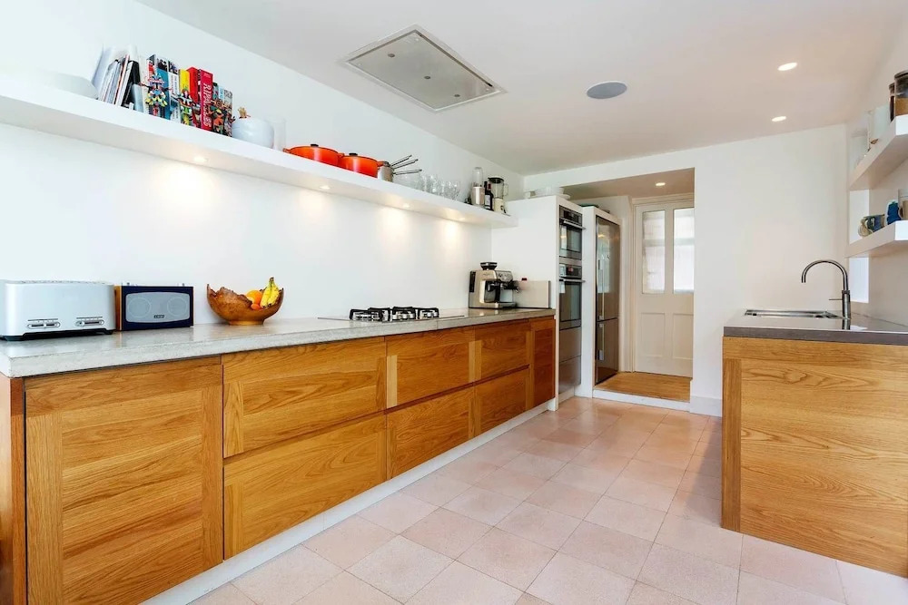 Veeve - Highgate Retreat