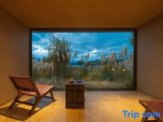 Xiaoman | Mountain Sea View · Lakeside Vacation Apartment (Lugu Lake Puluo Pier)