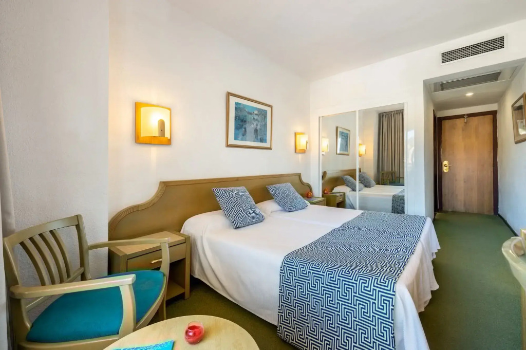 Hotel Vibra Beverly Playa
