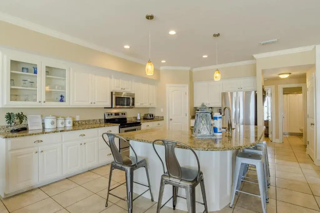 "Heavenly Sunrise"-Gulf-Front Home Wpool Great Location! "Alvacationrentals"