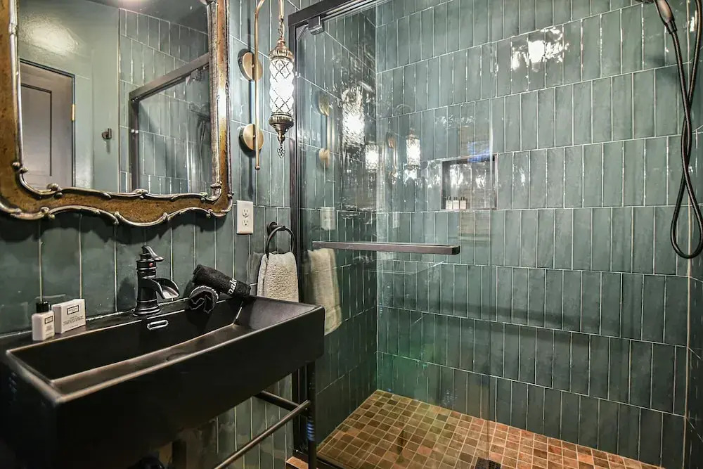 La Maison Mirch - Luxe Design Retreat