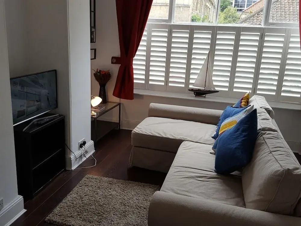 10 Grove St - Bath Holiday Suites
