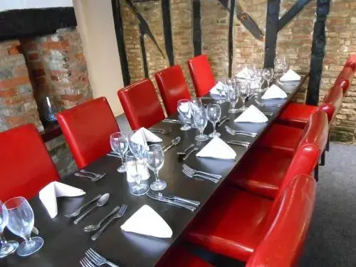 The White Hart Inn