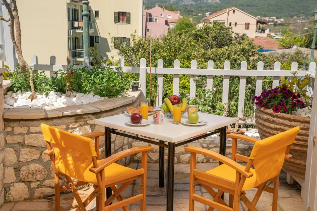 Ilias Apartments
