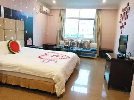 Jinhuang Theme Hotel