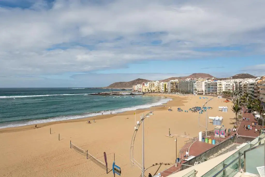 Beachfront Home Las Canteras 4 - Sea Views Terrace