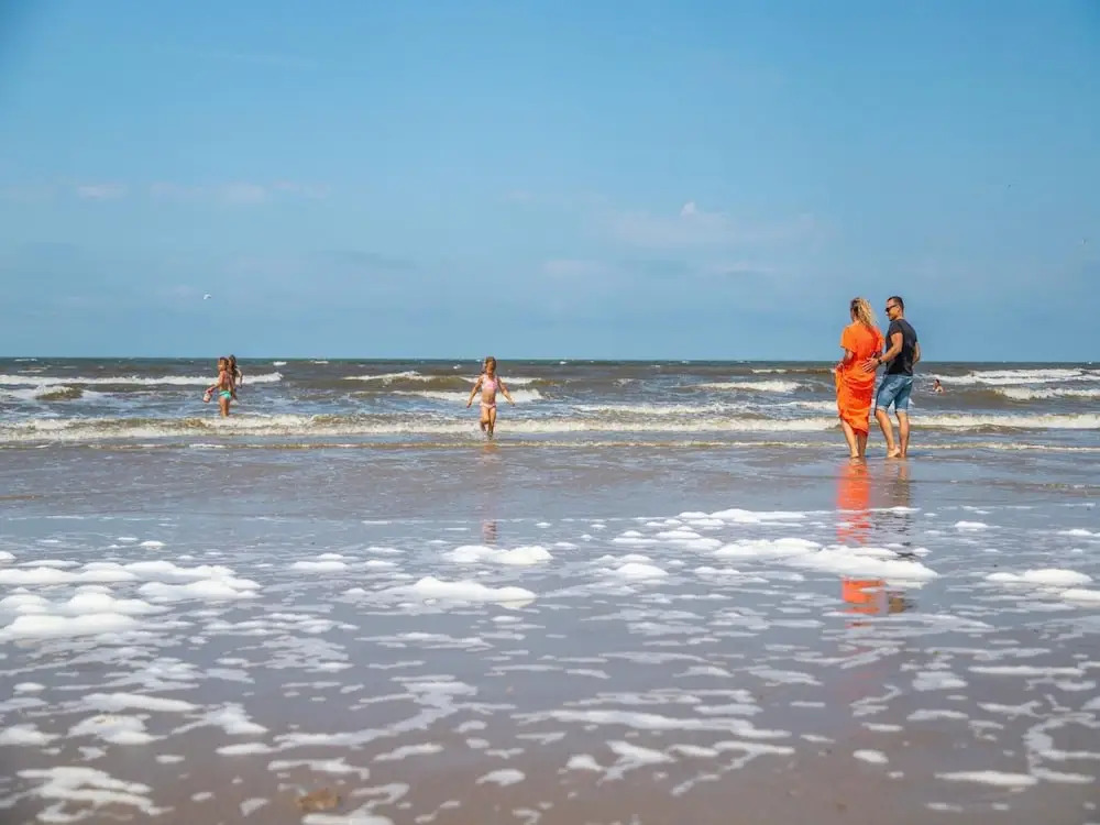 Chalet on a Holiday Park 3.5 km From the Beach