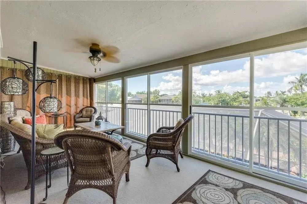 Island Oasis 3 Heated Pool 3 Br Home by RedAwning