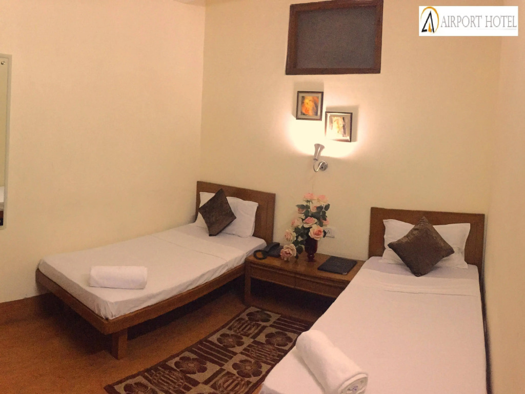 Airport Hotel