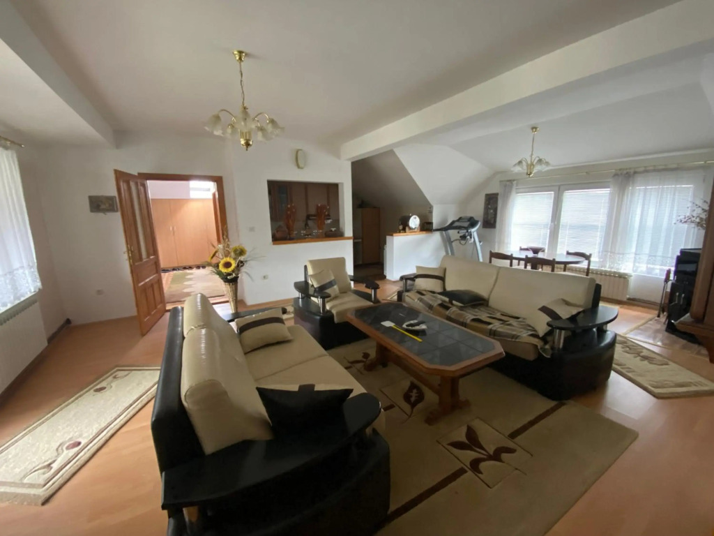 Apartments Adi