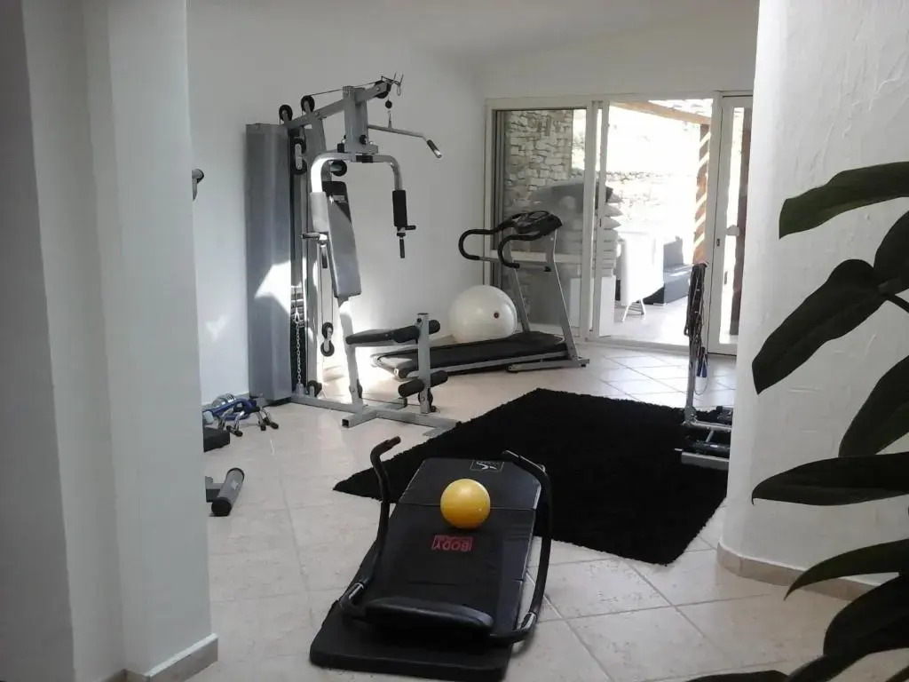 Villa Petra Bianca 8 chambres 16 pers À proximité de la Marina de Bonifacio Piscine Chauffée