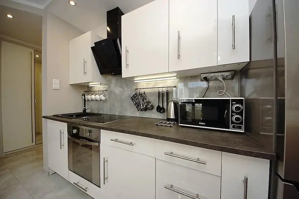 BillBerry Apartments - Floral wave