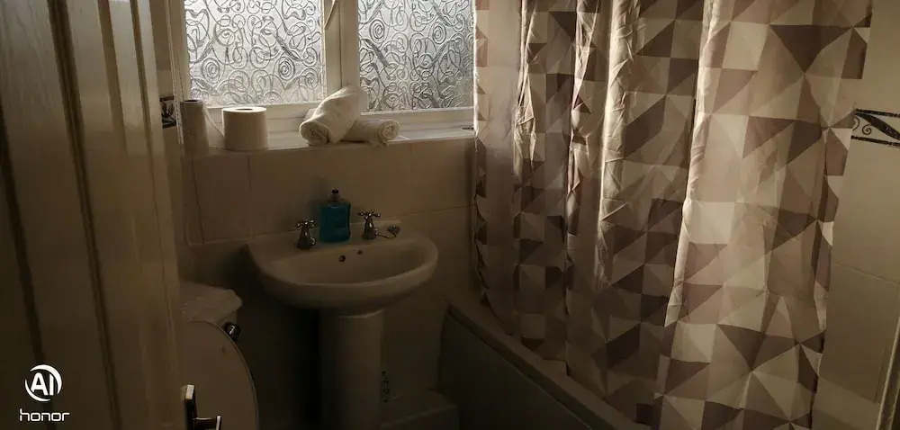 Inviting 4-bed House in Southampton - Home Away
