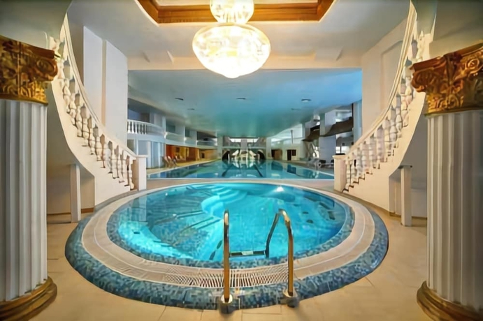 Royal Hotels and SPA Resorts Женева