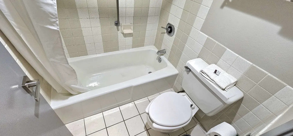 Days Inn by Wyndham Victoria TX East