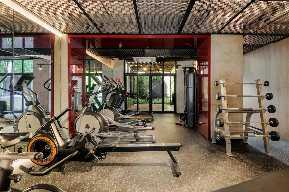 w Nest-style 1BR in Lively Tabacalera