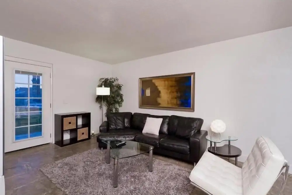 Old School By Signature Vacation Rentals