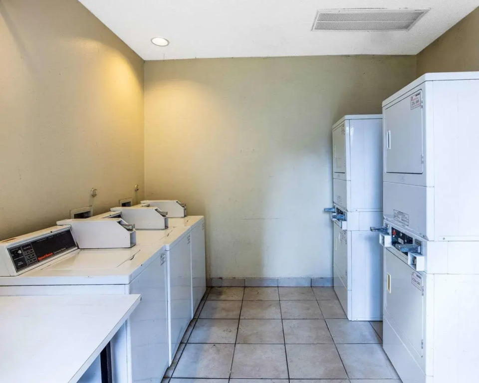 Fiesta Inn and Suites Medical Center I-10
