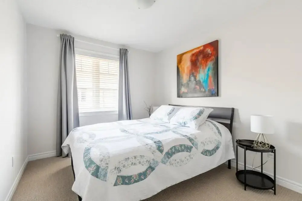 Modern Lakeshore 3BR 3BA TH Free Parking BBQ