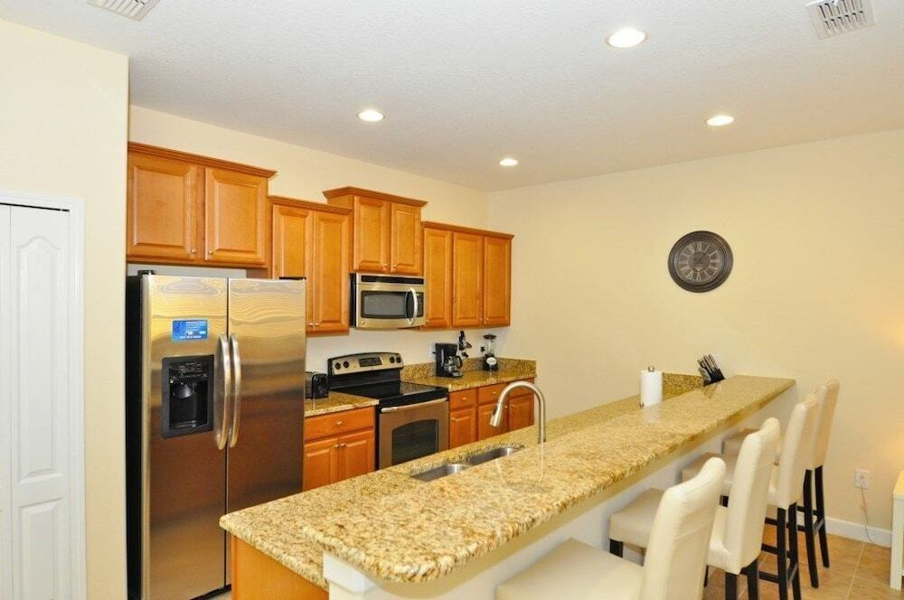 Candy Palm Holiday Home 4063