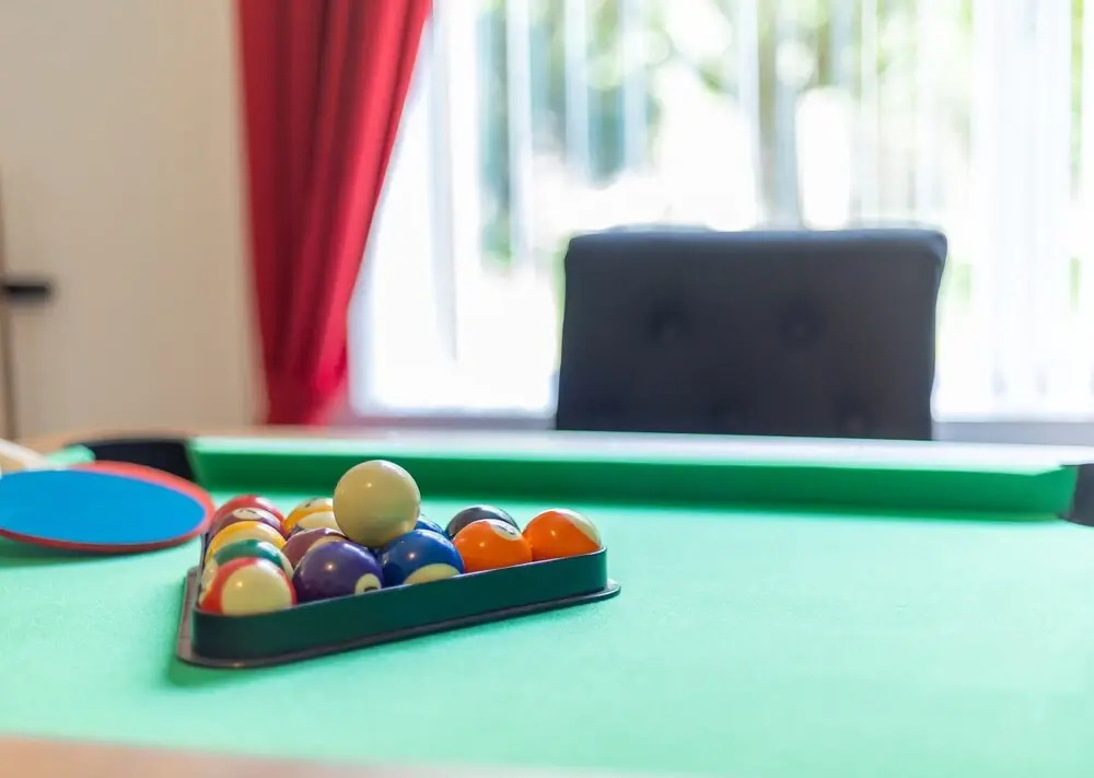 Great Deal for The No 7 3BR House w Pool Table
