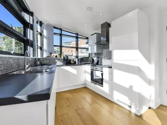 Exclusive 2 Bedroom Flat near Buckingham Palace