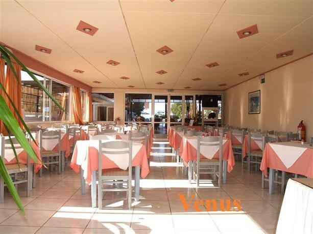 Venus Beach Hotel