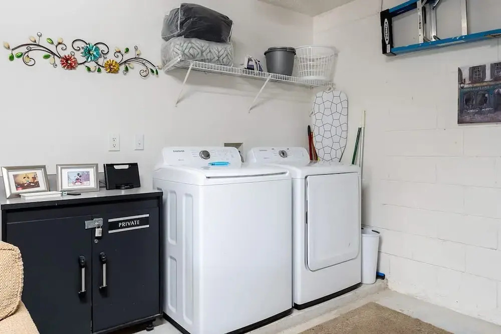 Entertaining Game Room 4BR Near Disney