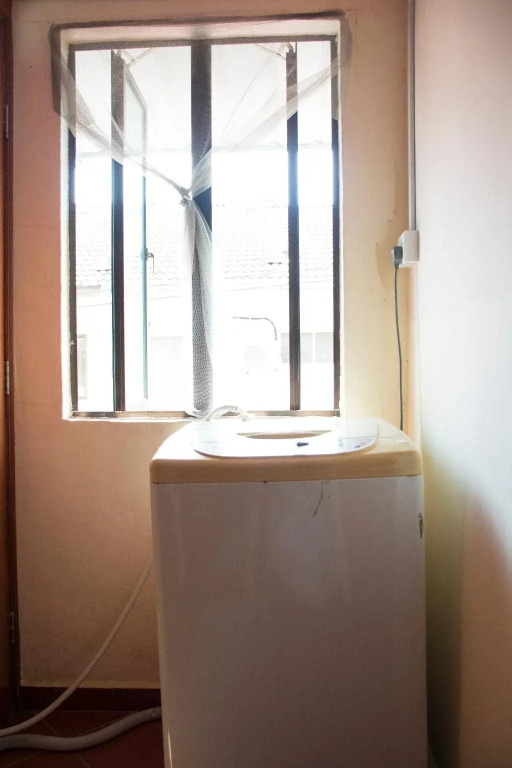 1511 Guest House