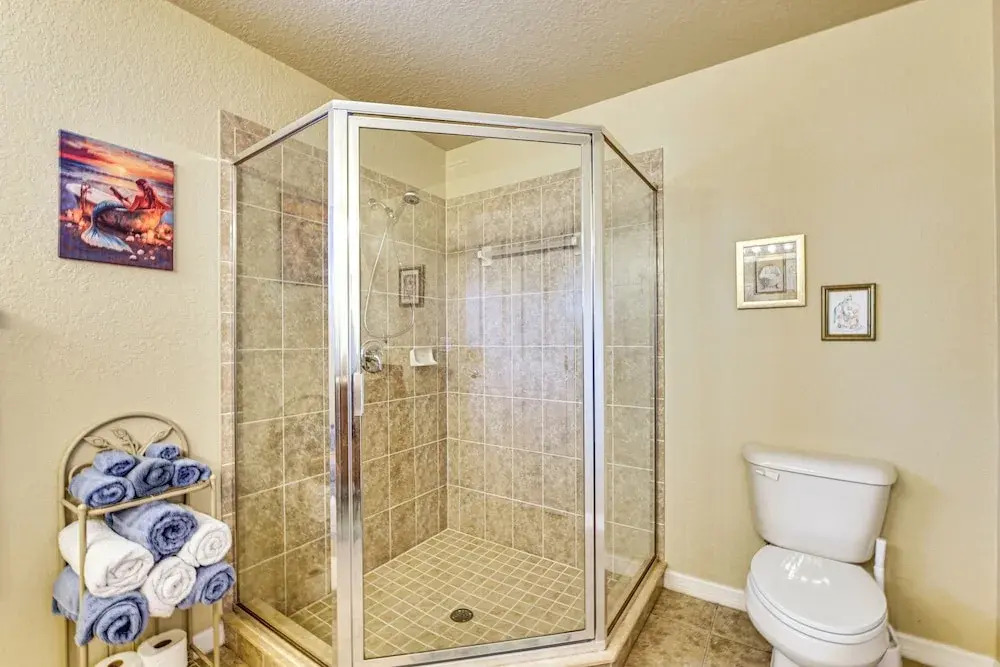 4 Mi to Weeki Wachee Springs! Fun-filled Home