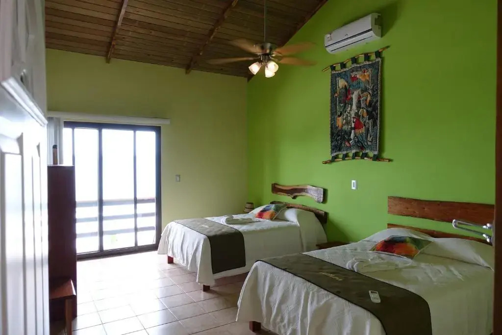 Hotel Bahia Taitza