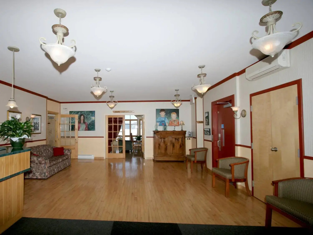 BATTURES Hotel Fjord Saguenay