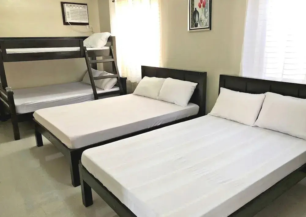 Susana's Room for Rent