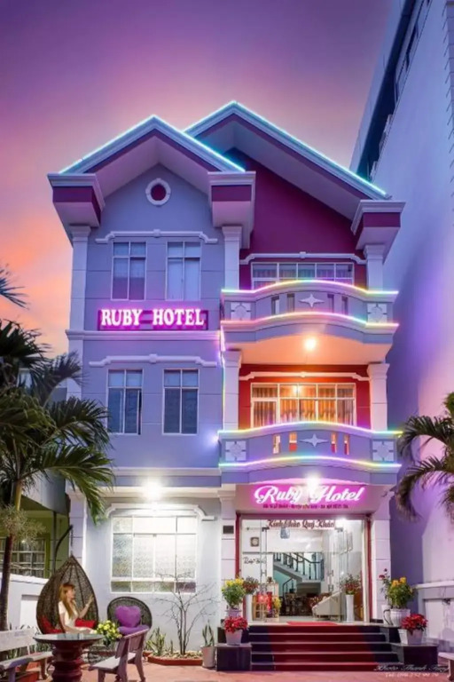 Ruby Hotel