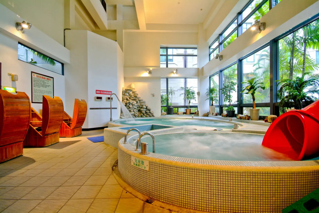 F Hotel Tainan- Pet-friendly