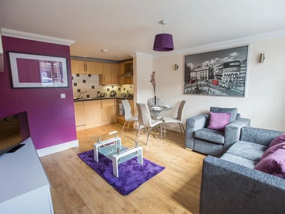 Moulsham Executive Apartment