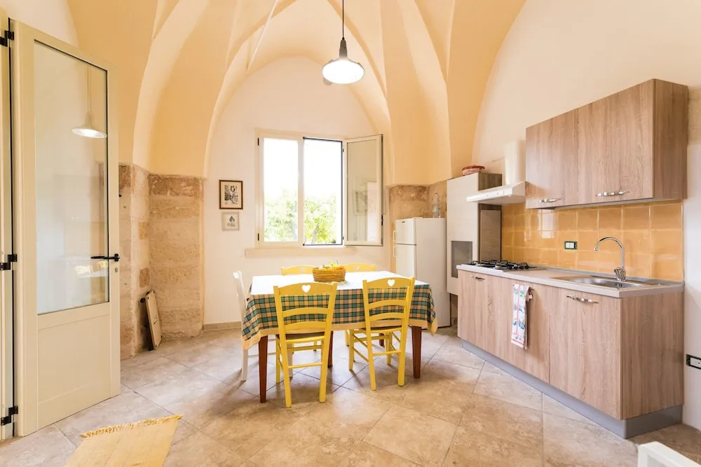 Casina Farnarari by BarbarHouse