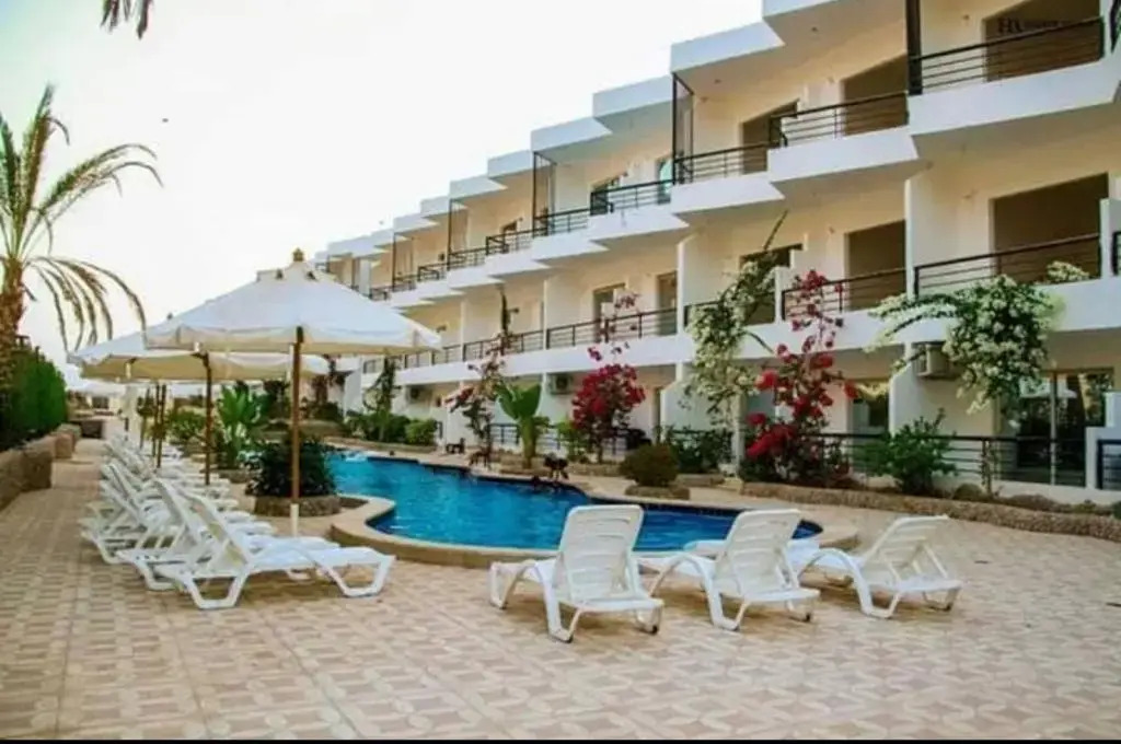 El capitan resort 10 minutes from elgouna