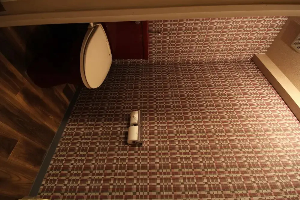 THE HOTEL - Adults Only