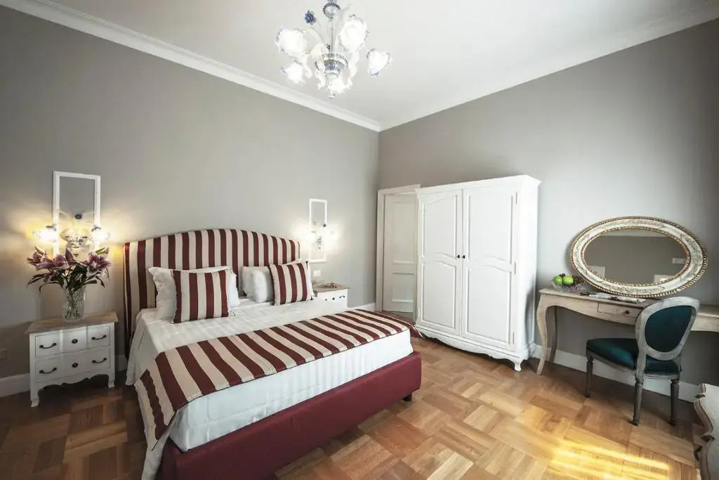 RELAIS56