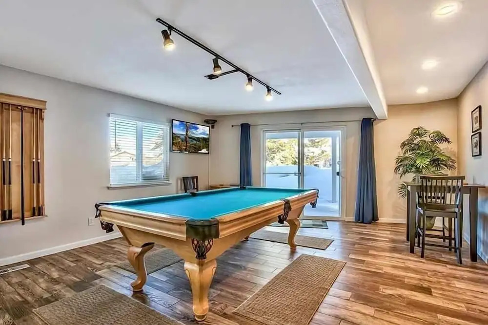 1759 Venice Drive 5 Bedroom Home by RedAwning
