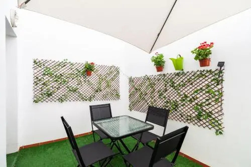 Apartamento Los Remedios Con Patio Andaluz