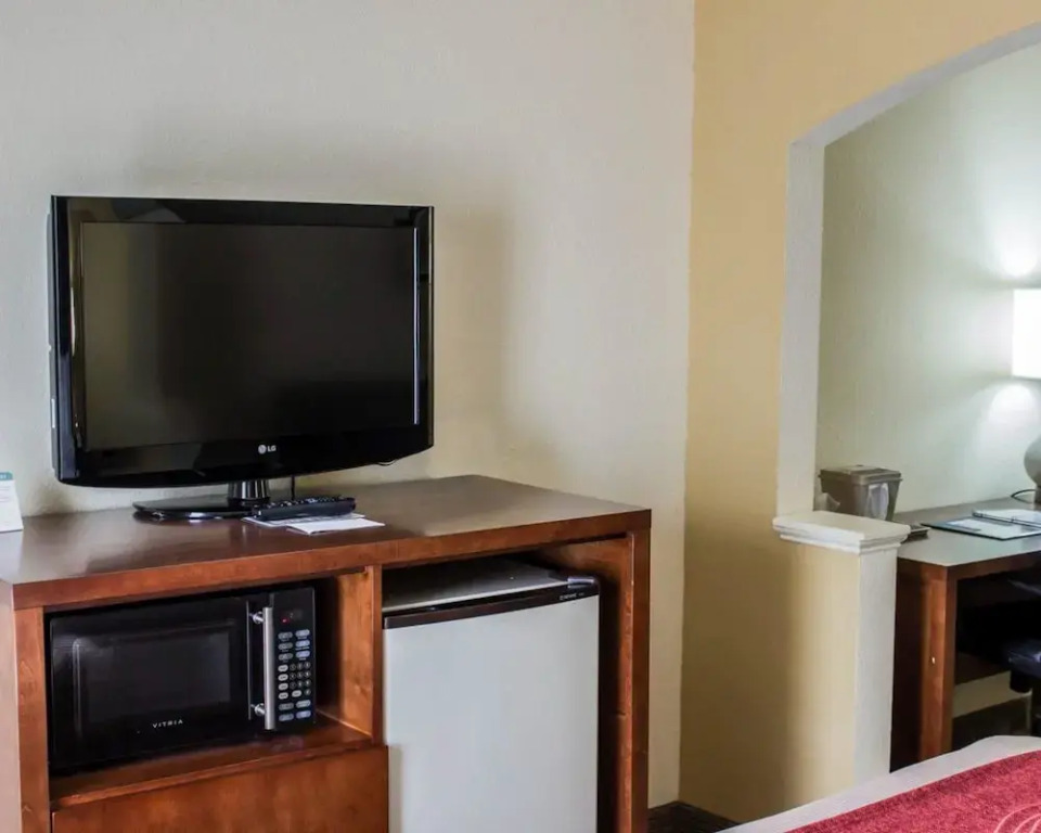 Comfort Inn