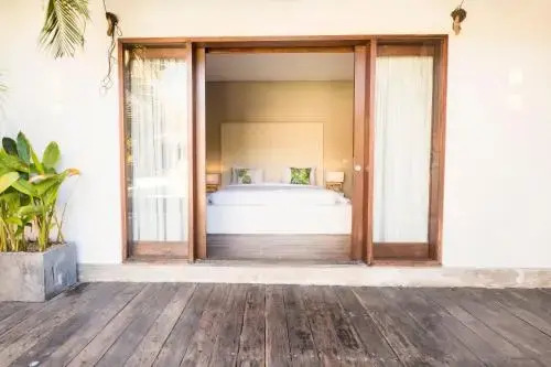 Phinisi Villas - Seminyak Beach
