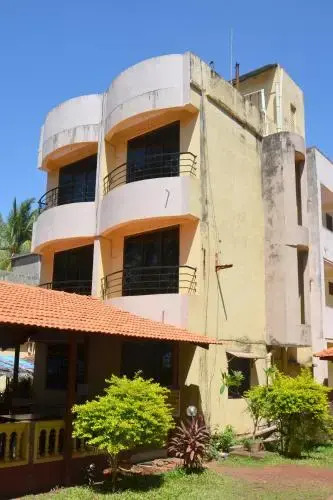 Pears Beach Resort