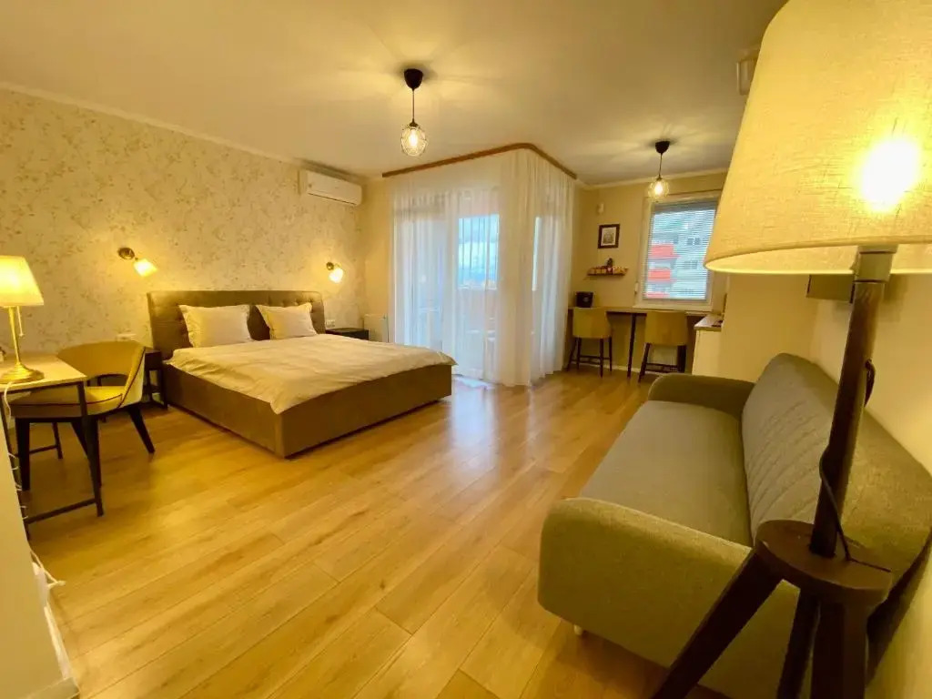 Amber Studio Oradea